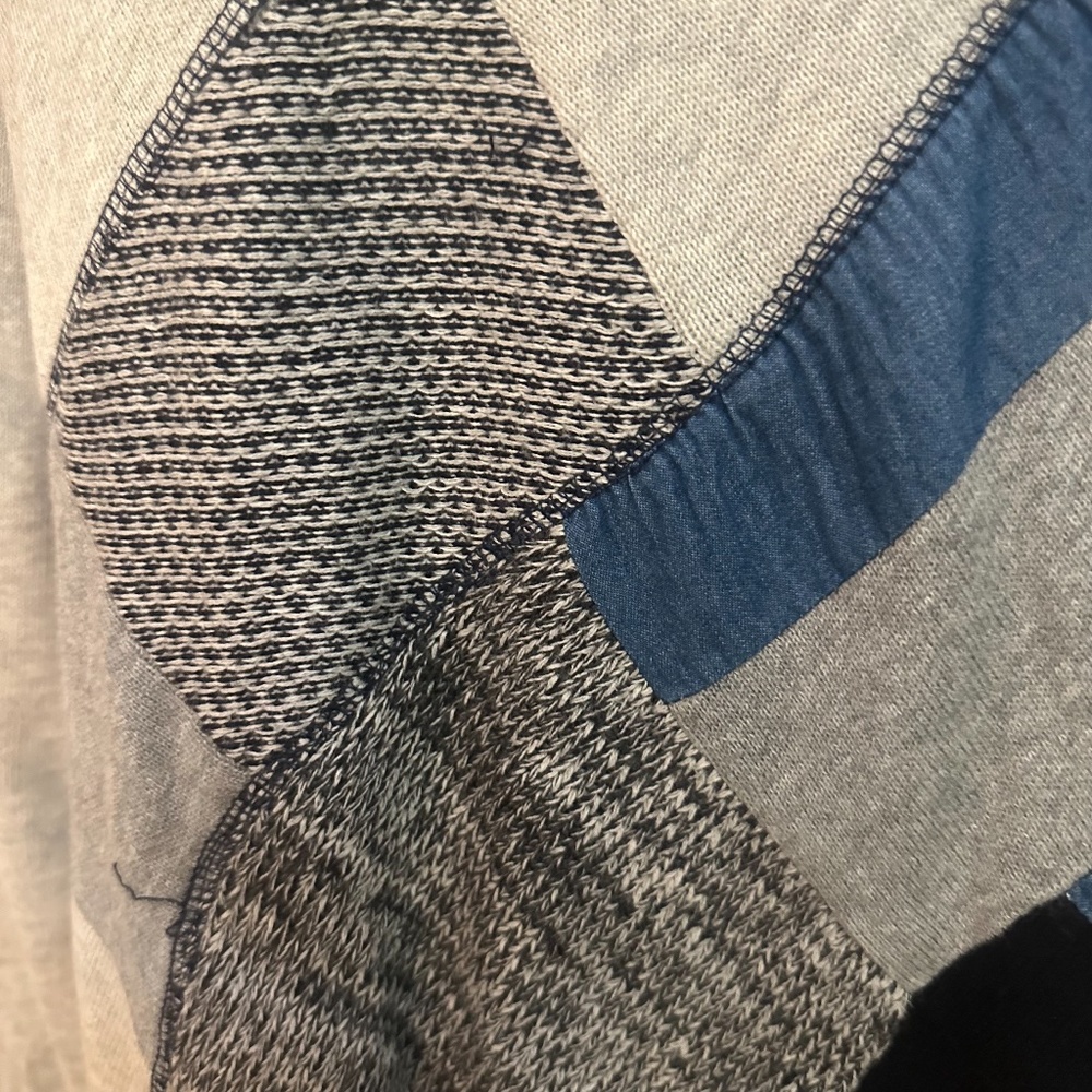 Desigual Patchwork Sweater Large Gently Worn 100%… - image 3